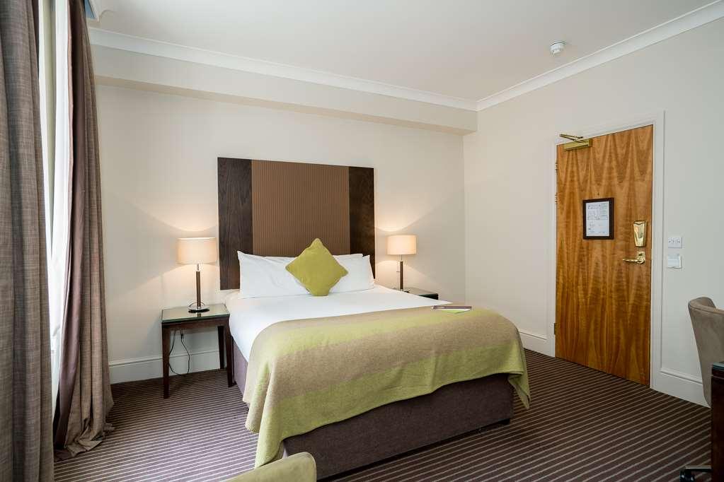 De Vere Devonport House London Room photo