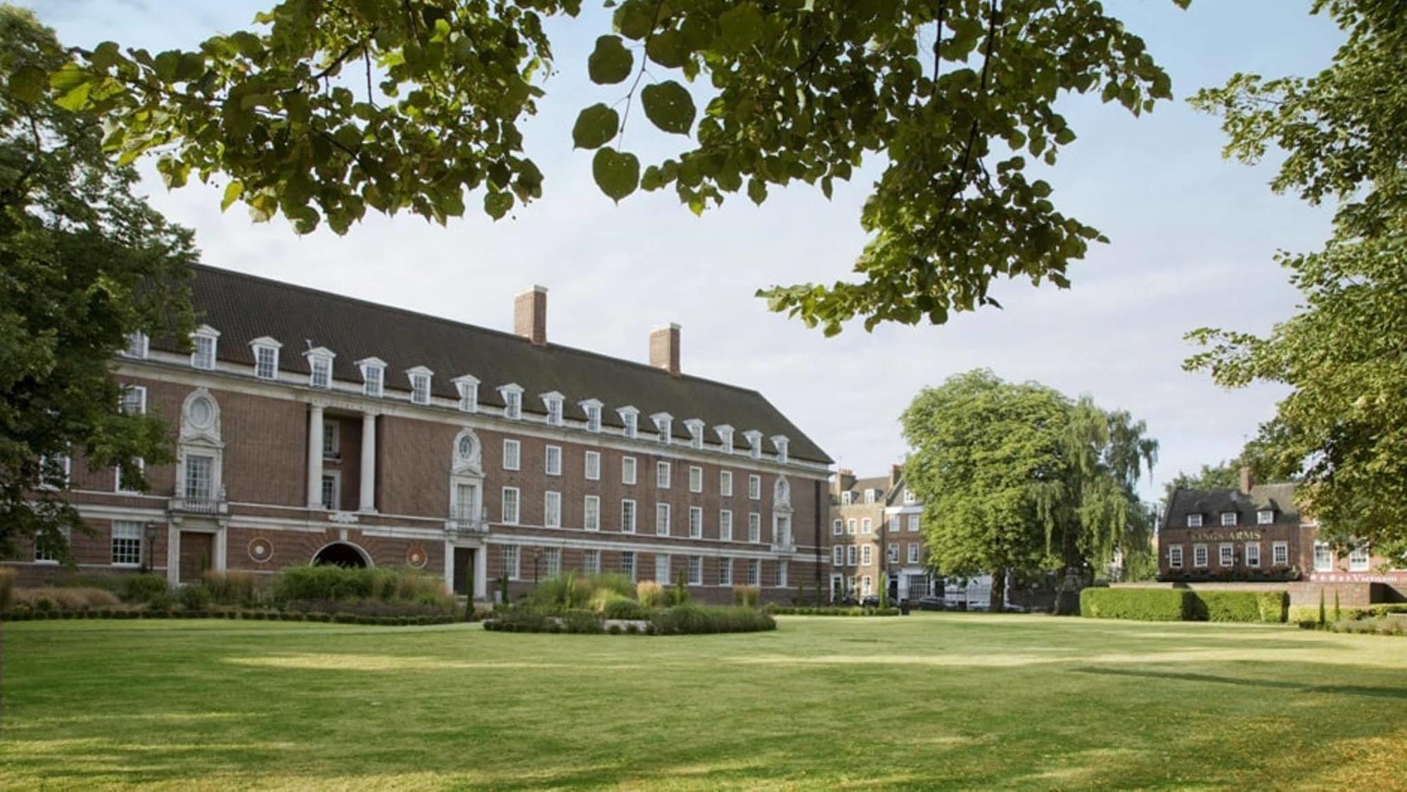 De Vere Devonport House London Exterior photo